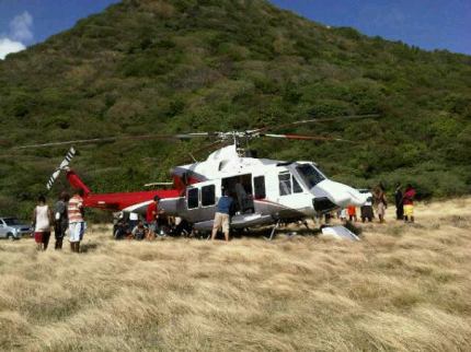 Bell 412 EP de la gobernación de Salta. Helicopter-emergency-landing-in-pm-051